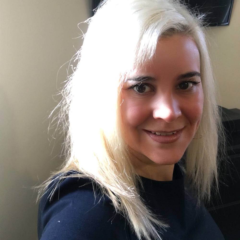 Meet your Posher, Deborah